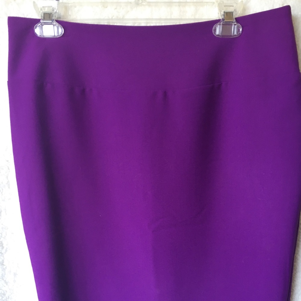 3/$30 great piece to add to your closet!